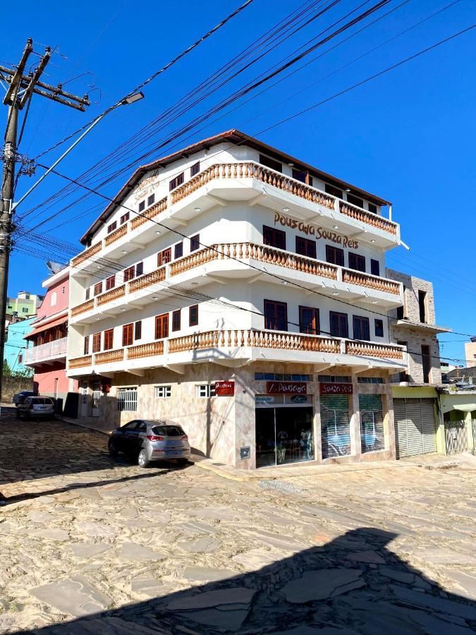 Pousada Souza Reis São Thomé das Letras Exterior photo